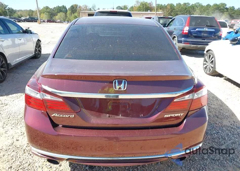 2017 Honda Accord Sport z USA, uszkodzony, nr VIN 1HGCR2F51HA192716
